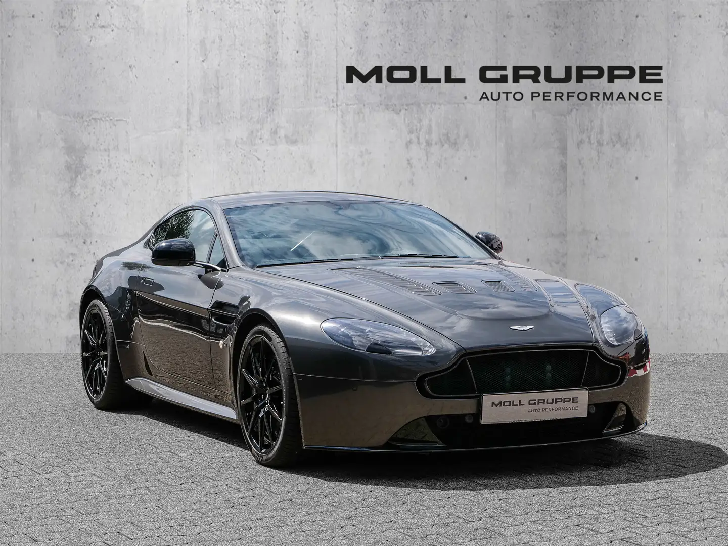 Aston Martin Vantage V12  S Coupe Meteorite Silver Silber - 2