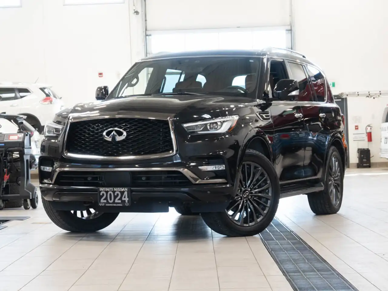 2024 Infiniti QX80