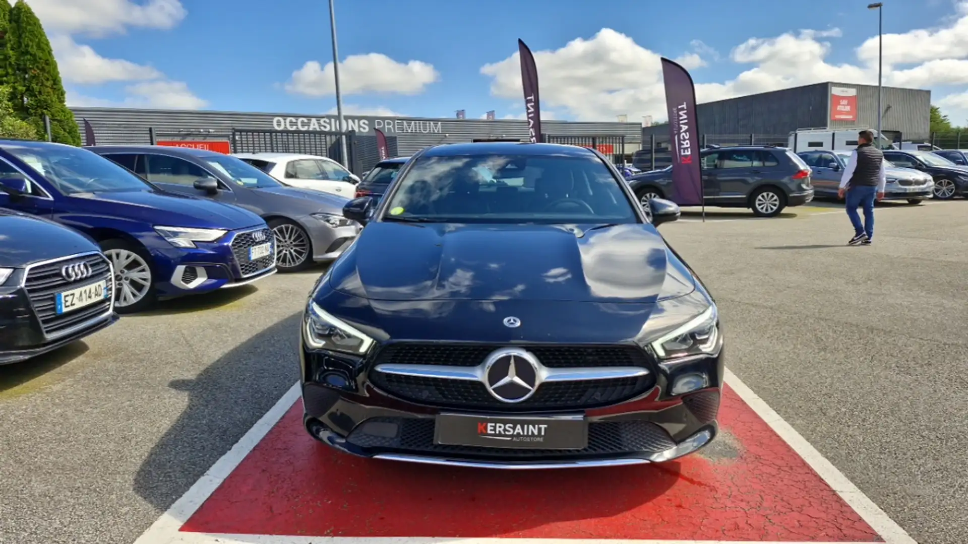 Mercedes-Benz BUSINESS 180 D 8G-DCT LINE Noir - 2