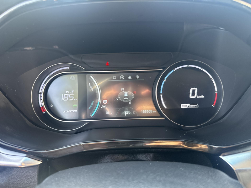 Kia e-Niro ExecutiveLine 64 kWh — photo 15