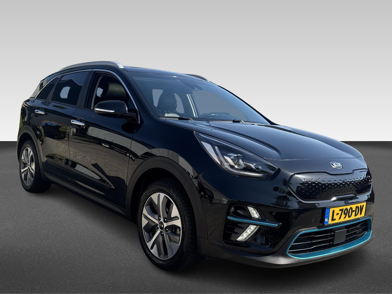 Kia e-Niro ExecutiveLine 64 kWh — photo 8