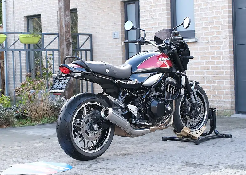 Kawasaki Z900RS - foto 5