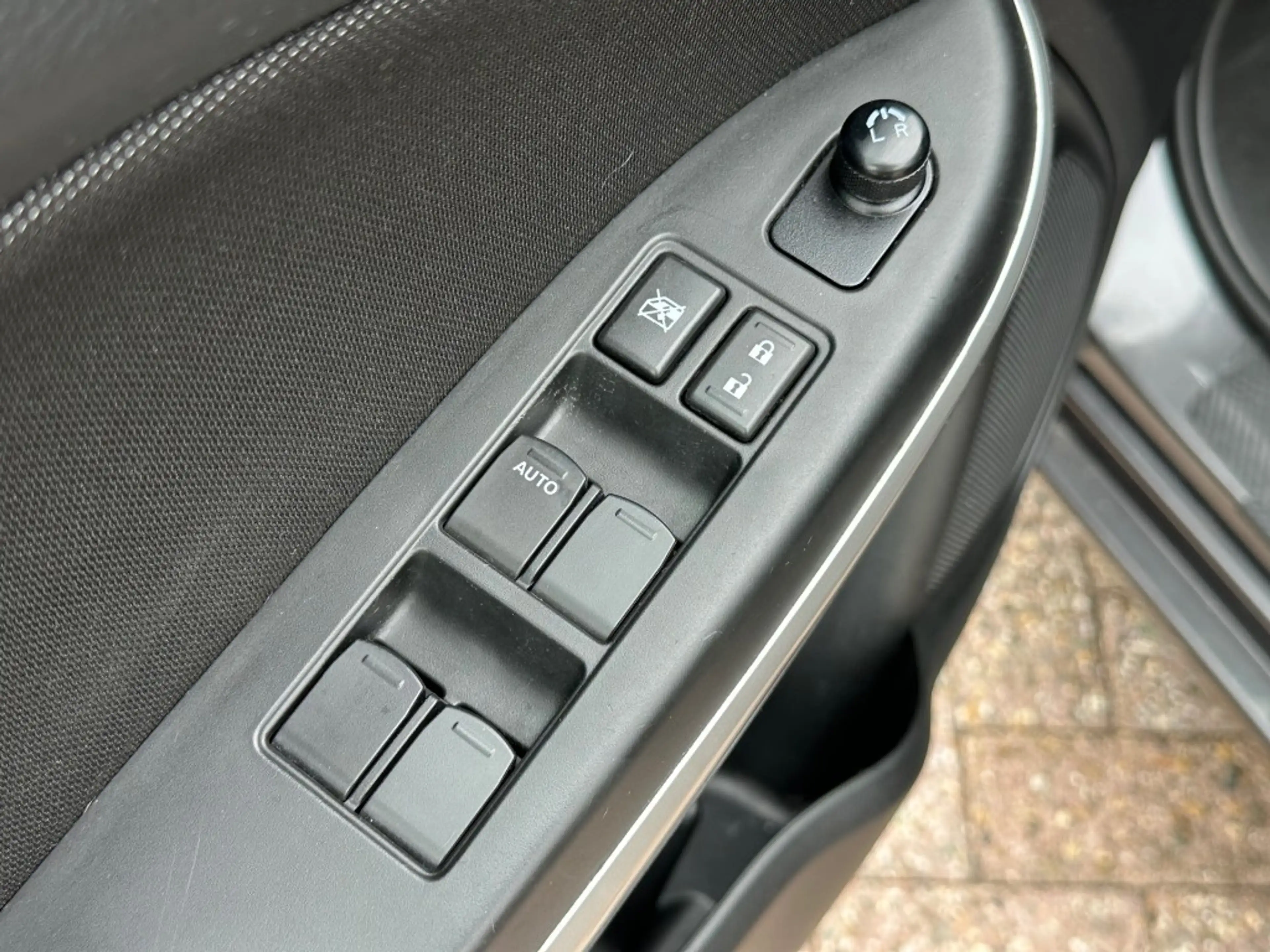 Suzuki Baleno 1.2 Smart Hybrid High Executive Navi Cruise Camera — photo 27