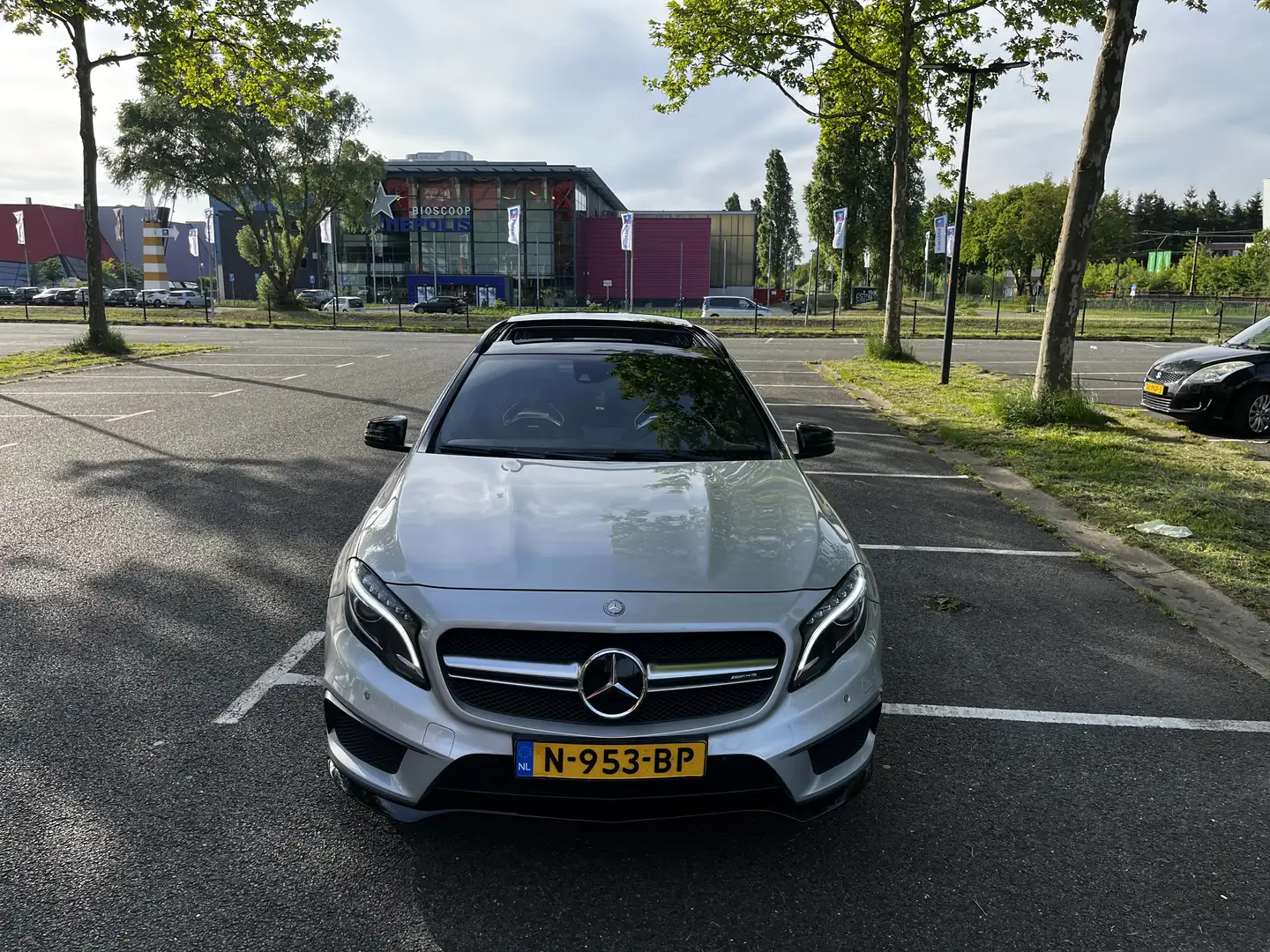 Mercedes-Benz GLA 45 AMG 4M Edition 1 Gris - 2