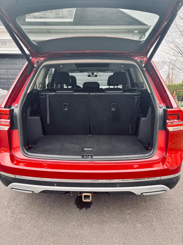 Volkswagen Atlas снимка Volkswagen Atlas