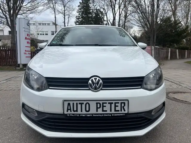 Volkswagen Polo view 8