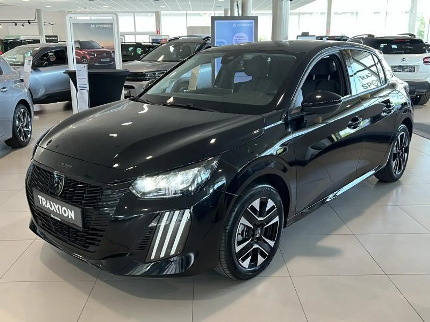 Peugeot 208 Allure 1.2 Hybrid 100 DCS6 Gris - 1