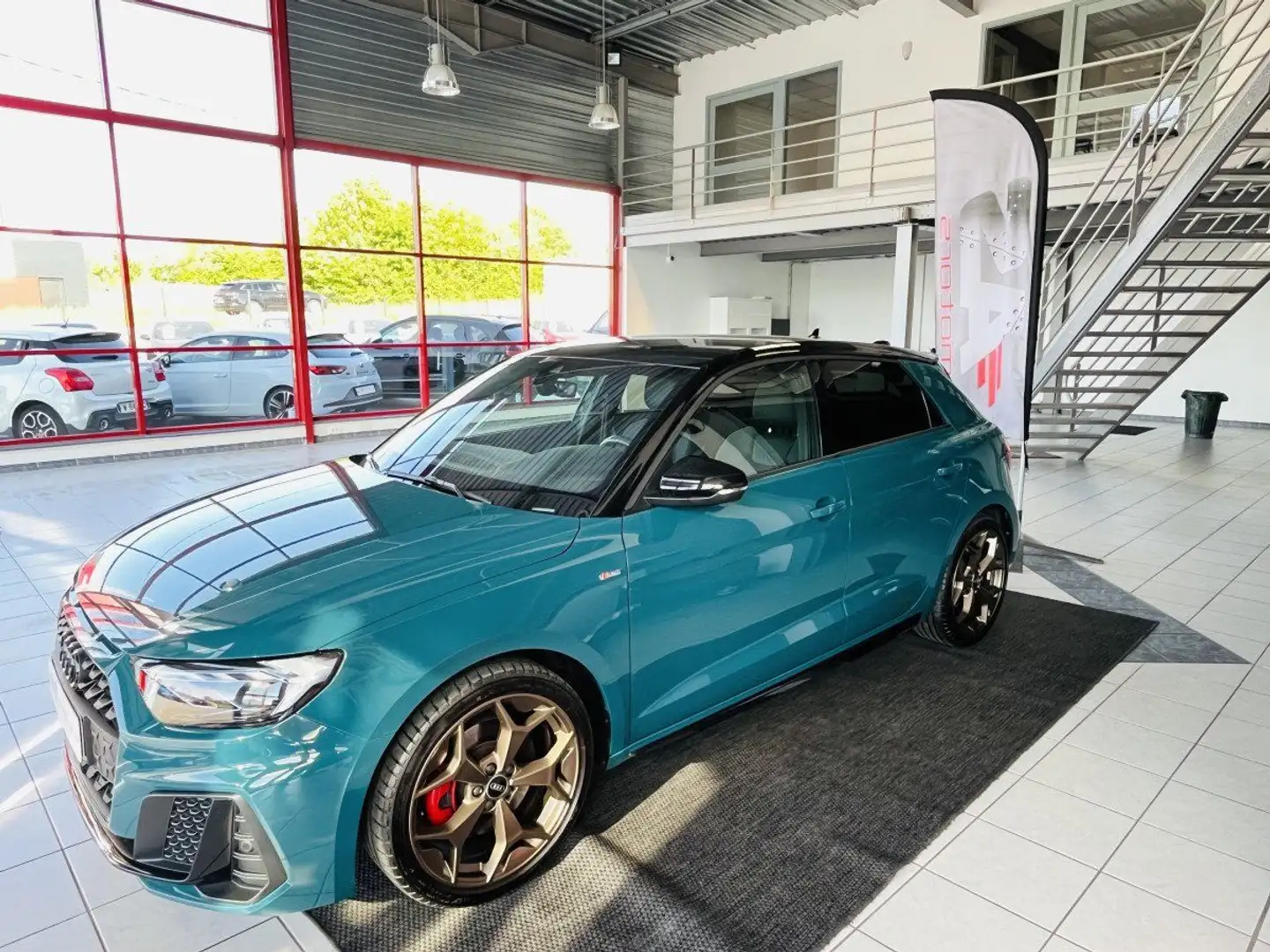 Audi A1 40 TFSI 2,0 200 EDITION ONE FULL S-LINE S-TRONIC 6 Vert - 1