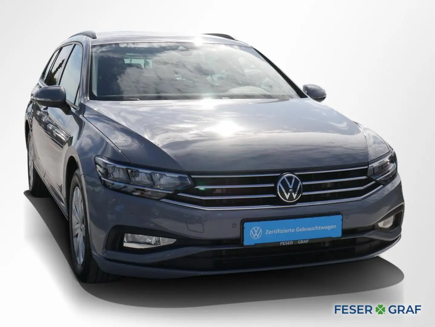 Volkswagen Passat Variant 2.0 TDI DSG AHK Navi RüKa Sitzh. Grau - 2