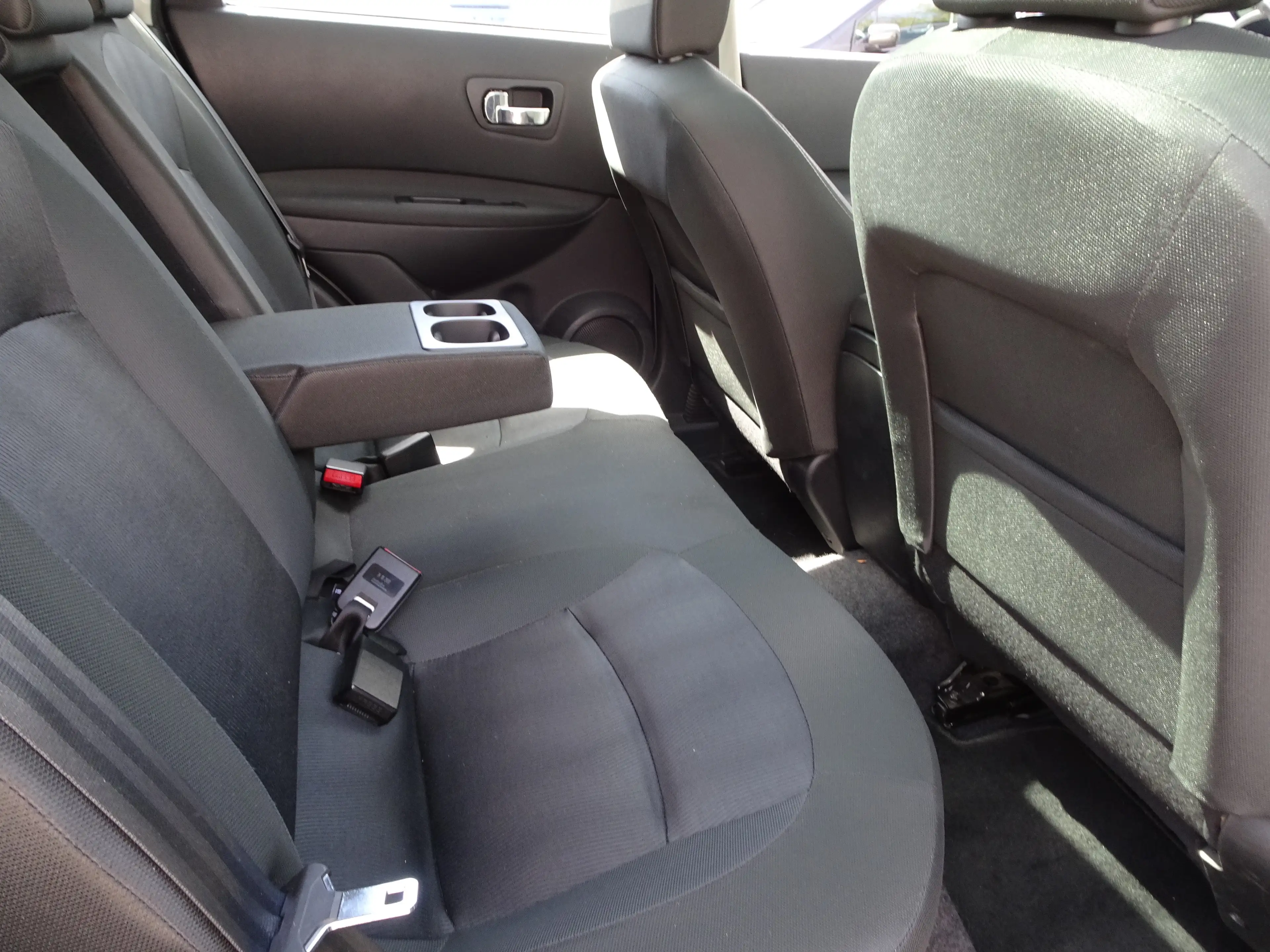 Nissan Qashqai Acenta-1 hand-SHG-96kw-1,6L-Tempo-Panorama-Klimaaut-top 1A-12 Mona-Garantie-USW. — photo 11