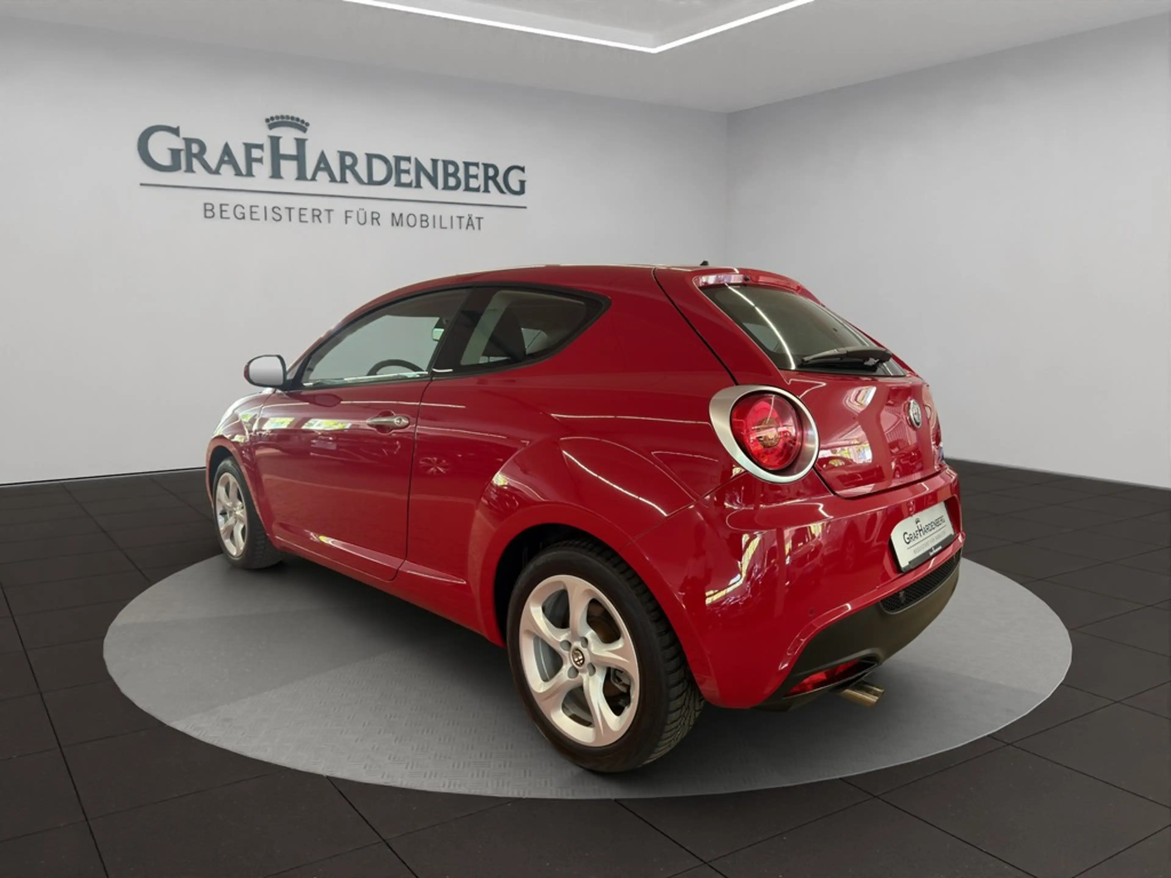 Alfa Romeo MiTo 1.4 PDC SzHzg Klima — photo 4