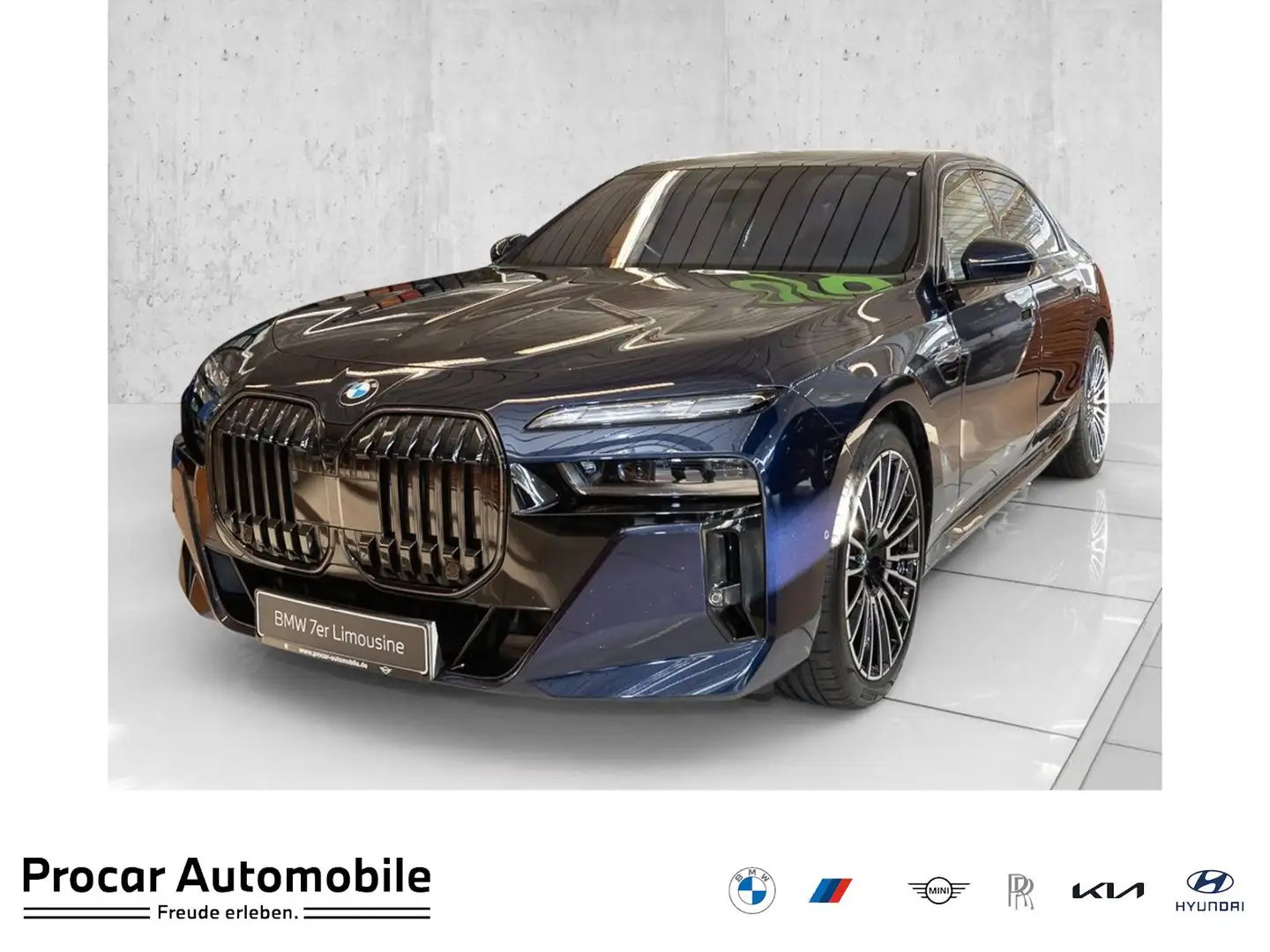 BMW 740 d xDrive MSport PANO AHK B/W DA Prof PA Prof Bleu - 1