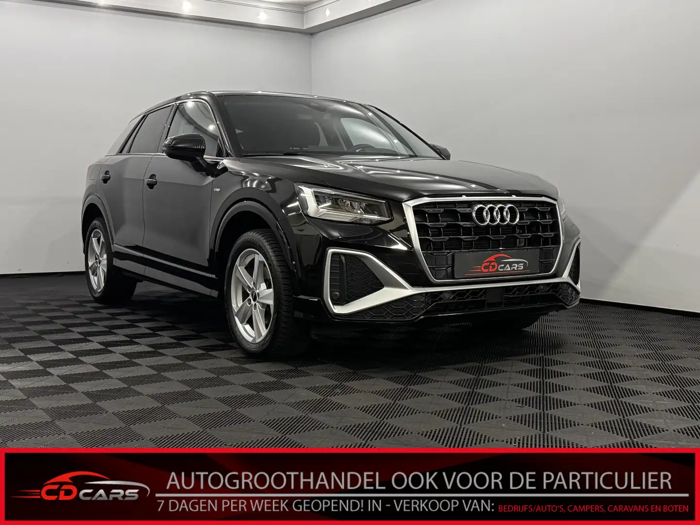 Audi Q2 35 TFSI S-line Clima, Navi, Camera, Virtual desk, Zwart - 1