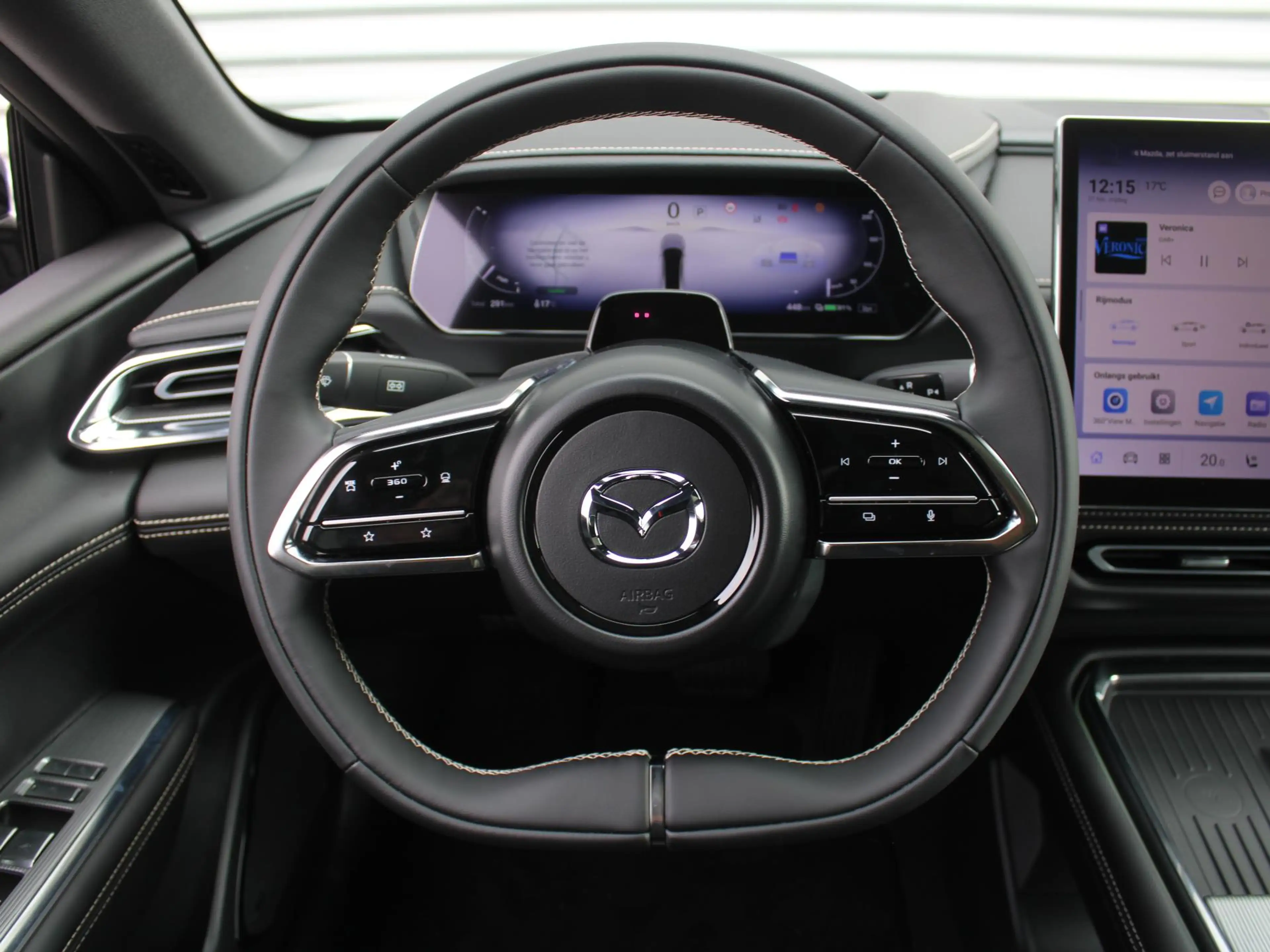 Mazda 6e Takumi Long Range 80 kWh | Stuur-/stoelverwarming — photo 9