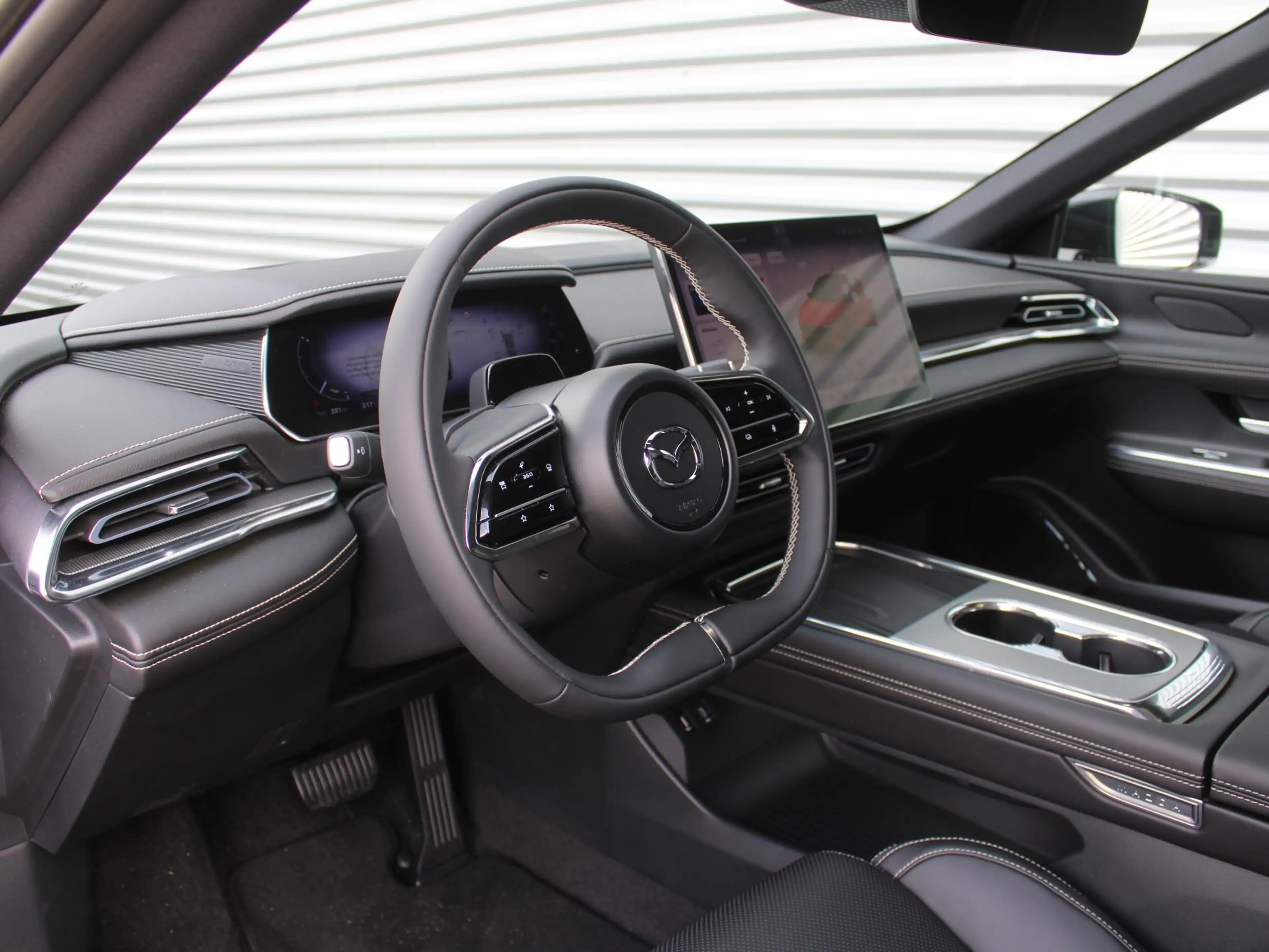 Mazda 6e Takumi Long Range 80 kWh | Stuur-/stoelverwarming — photo 24