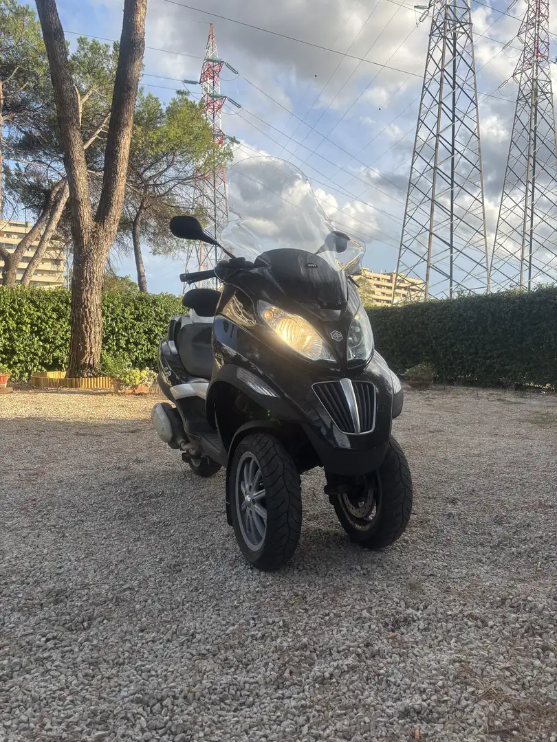Piaggio MP3 300 - 1