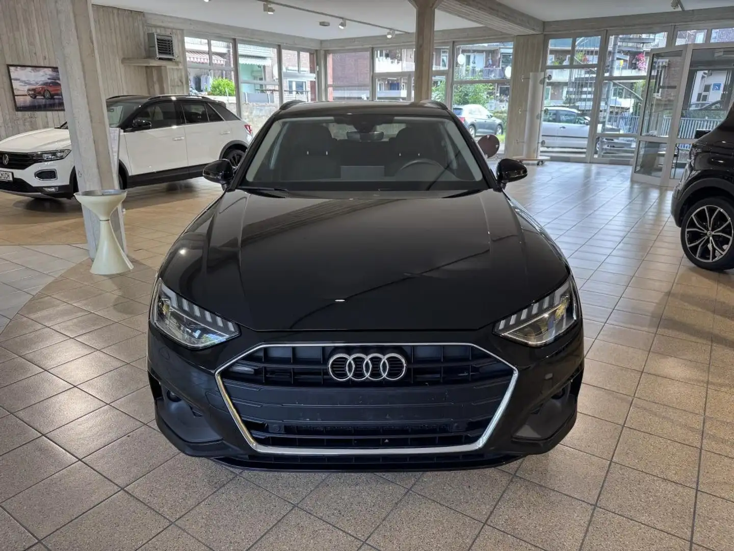 Audi A4 Avant 2.0 TDI S-Tronic LED Navi ACC SHZ PDC 35 Noir - 2
