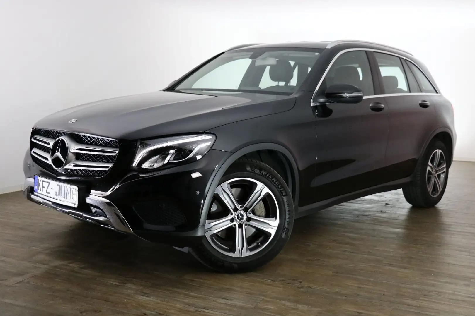 Mercedes-Benz GLC 220 d 4Matic *LED*AHK*NAVI* Schwarz - 2