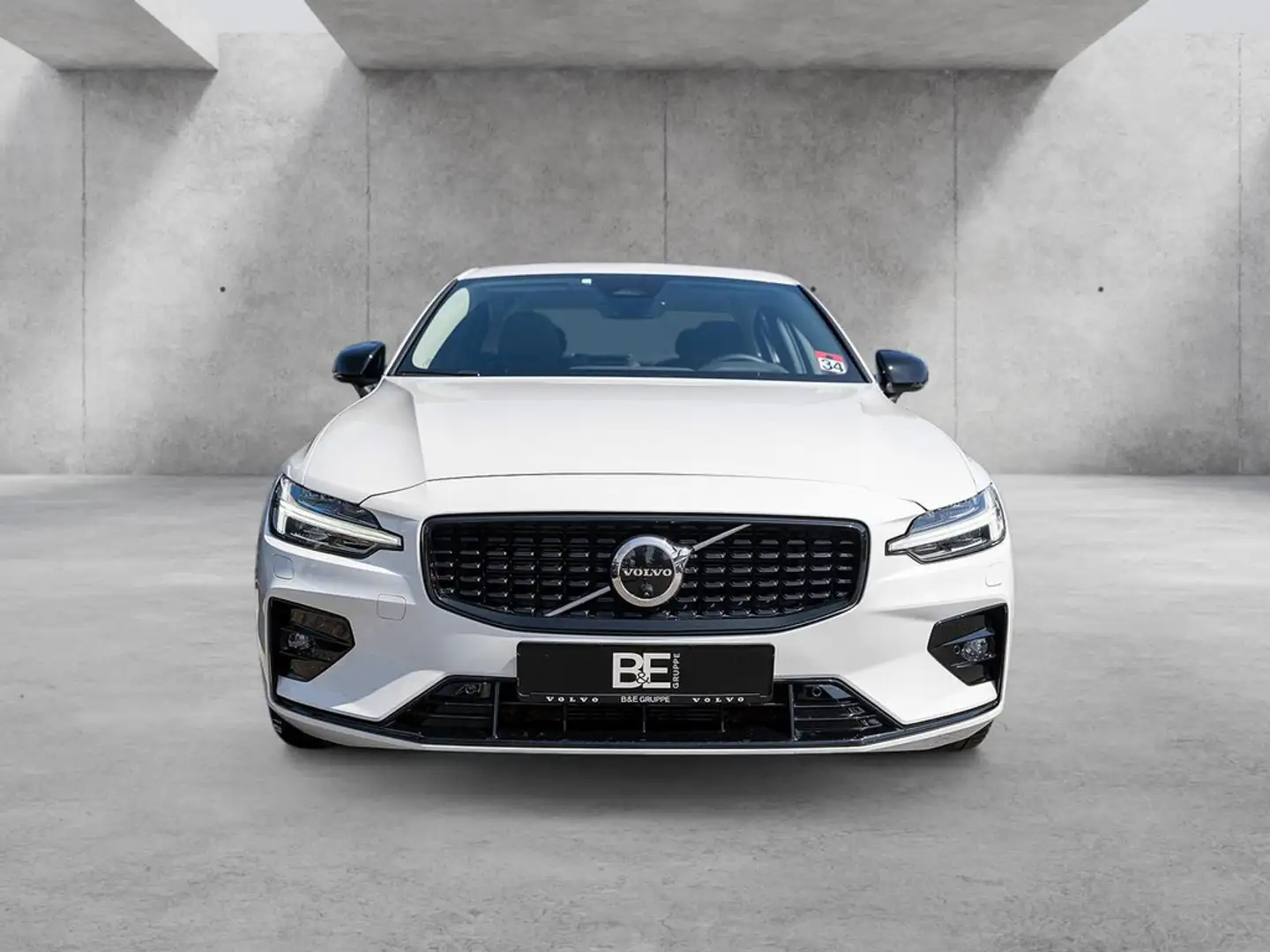 Volvo S60 B5 Ultimate Dark AWD HUD 360-GRAD-KAMERA Weiß - 2