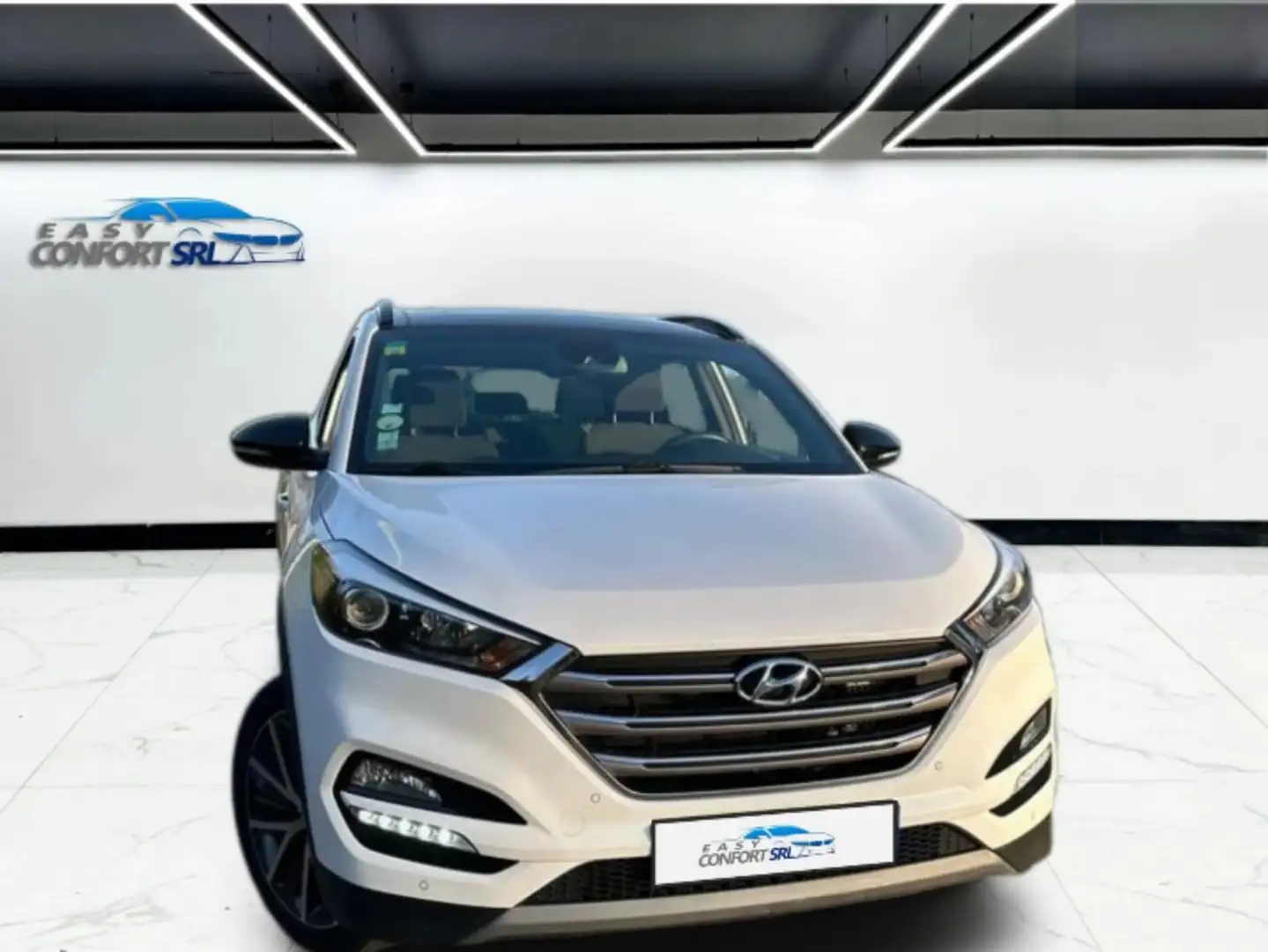 Hyundai TUCSON 1.7 CRDI 141 INTUITIVE DCT - 1