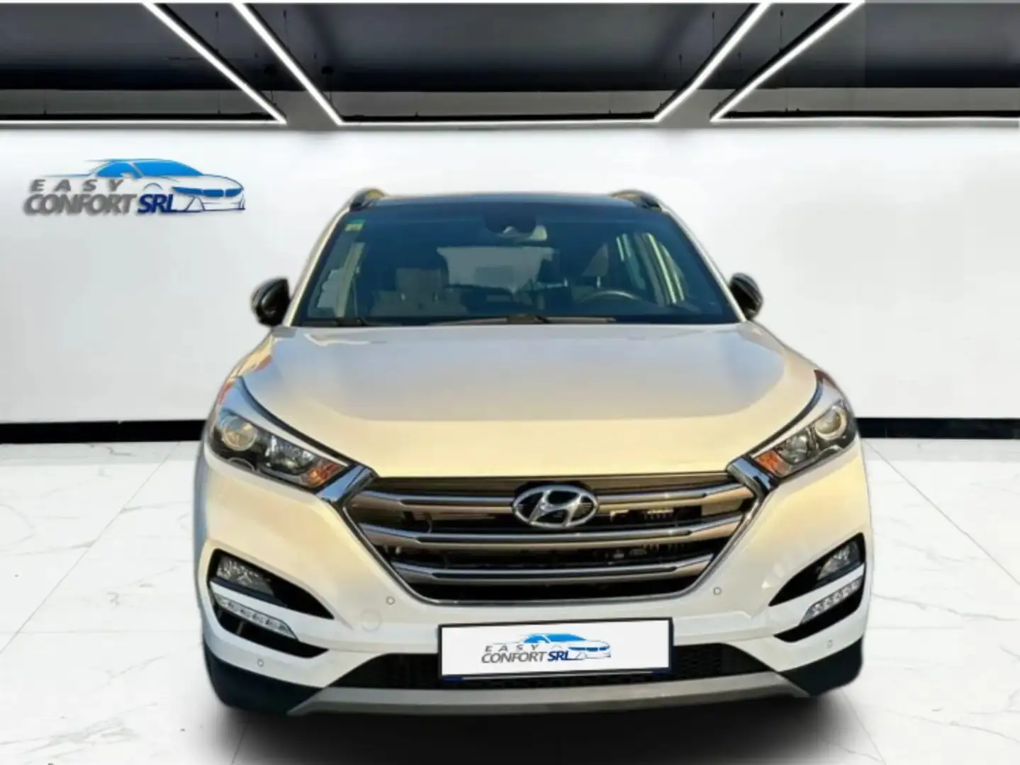 Hyundai TUCSON 1.7 CRDI 141 INTUITIVE DCT - 2