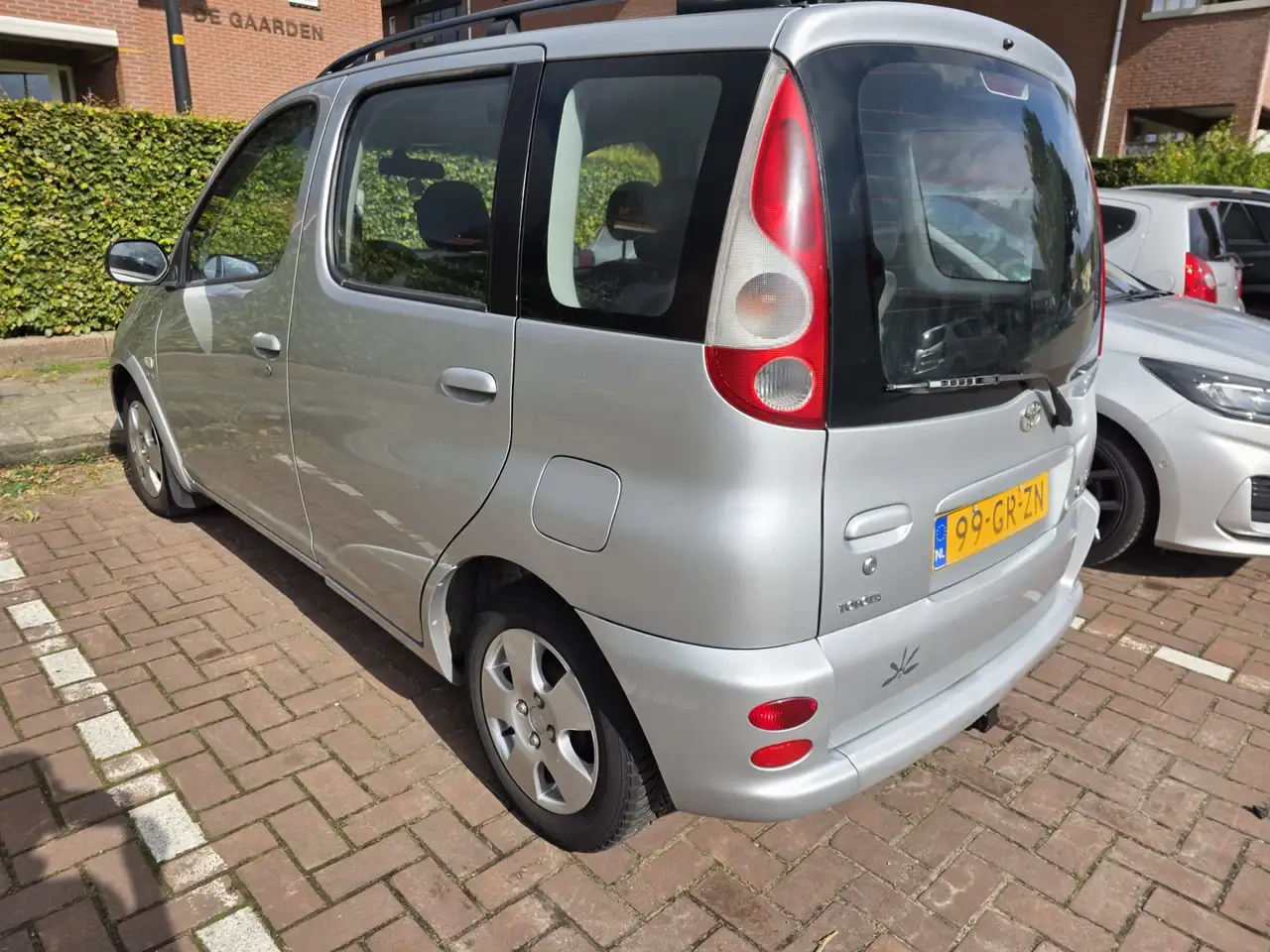Toyota Yaris 1.3-16V VVT-i Luna, foto 3