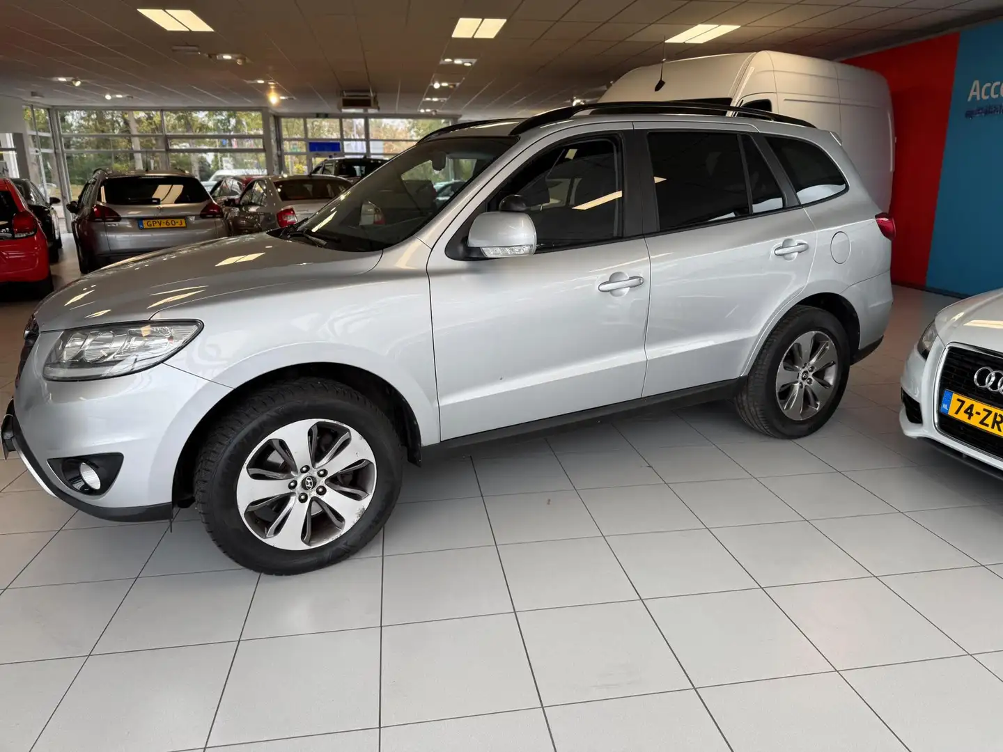 Hyundai SANTA FE 2.0CRDi Business Exlusief Edition Zilver - 1