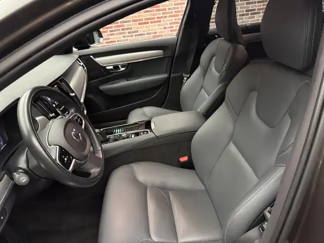 Volvo V90 view 10