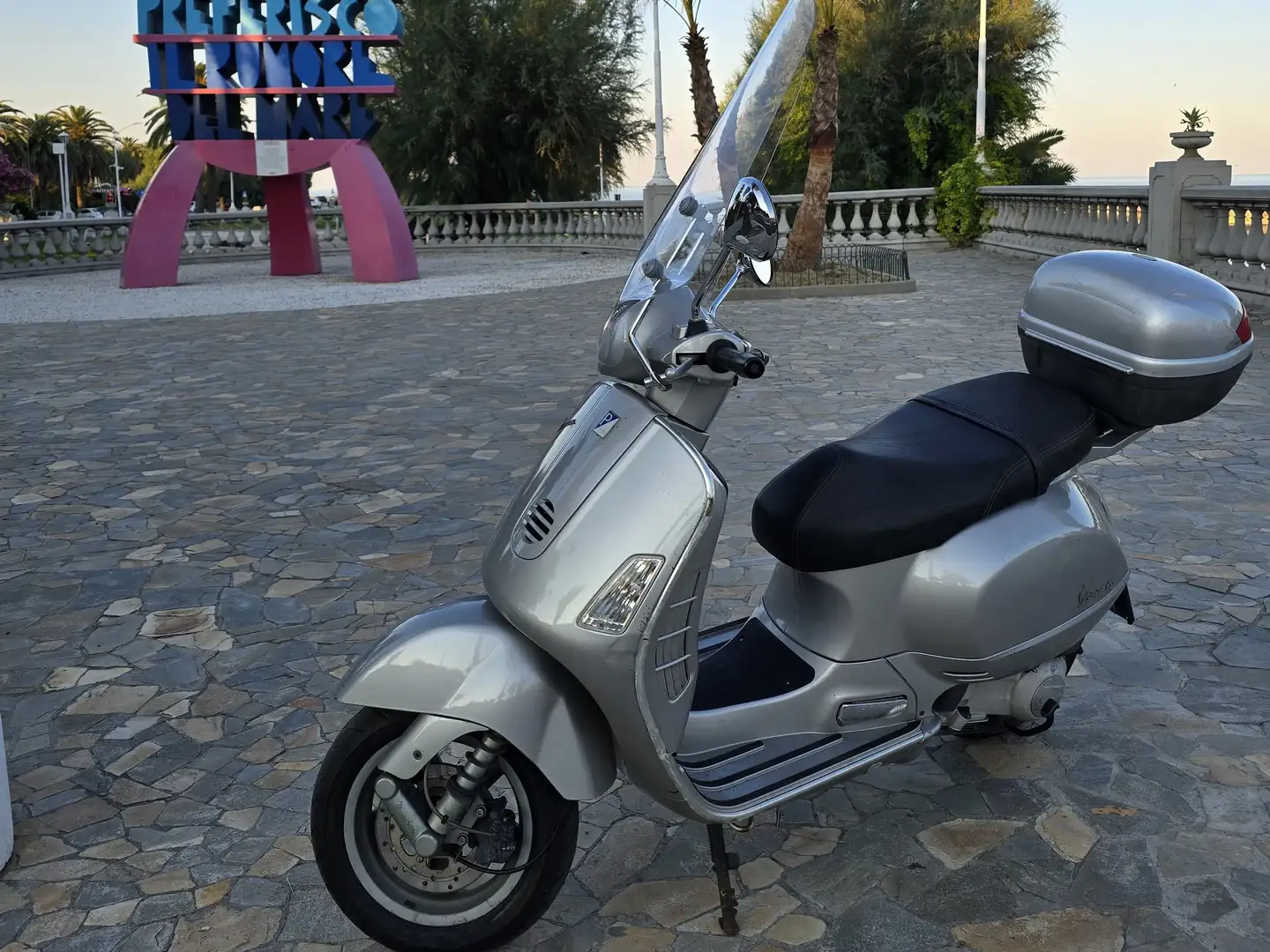 Vespa GT 200 Granturismo GT 200 L Argento - 2
