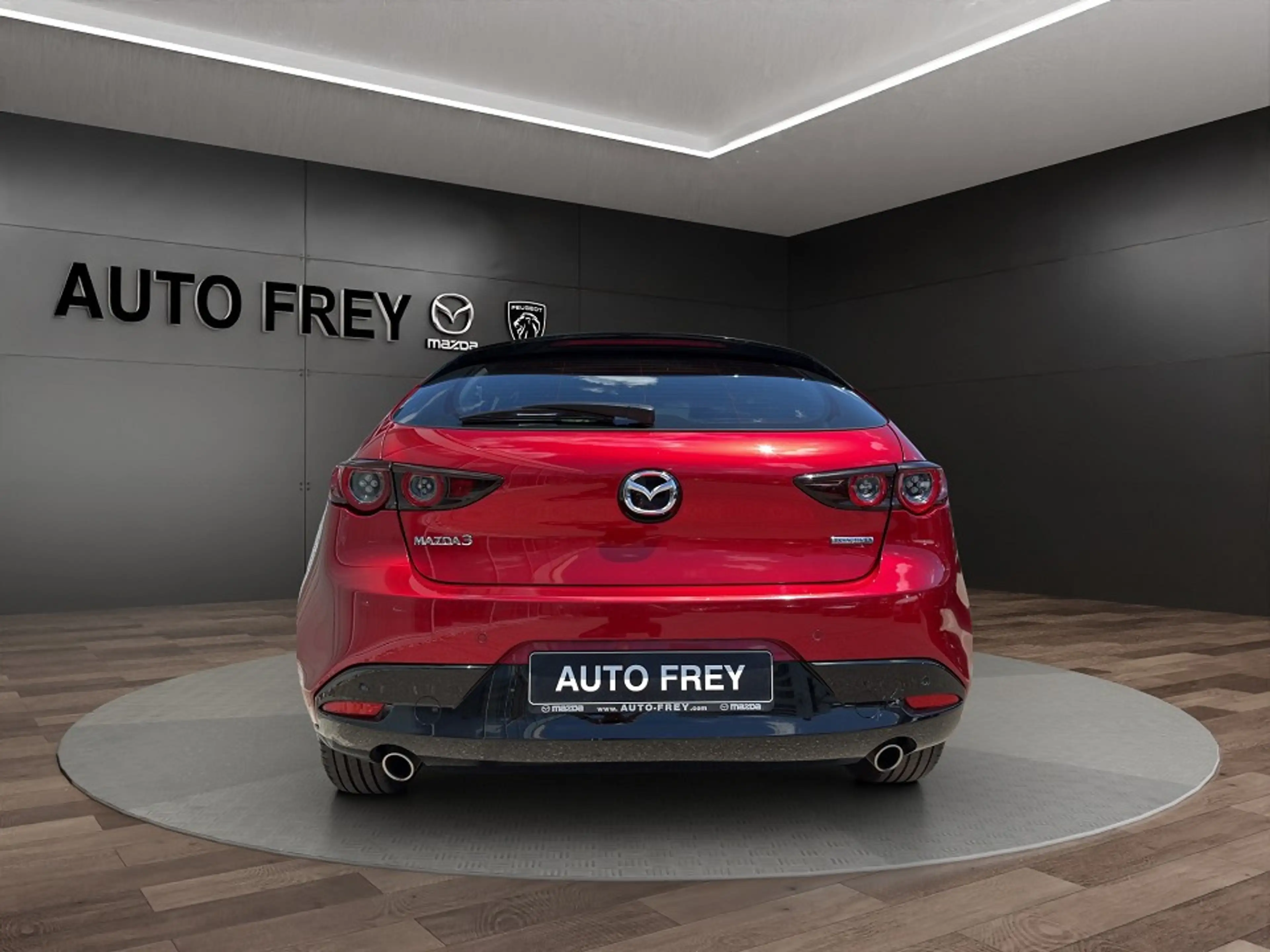 Mazda 3 116PS AT+ ACAA+KLIMA+NAVI+MRCC+EPH+LED+RADIO+BLUET — photo 4