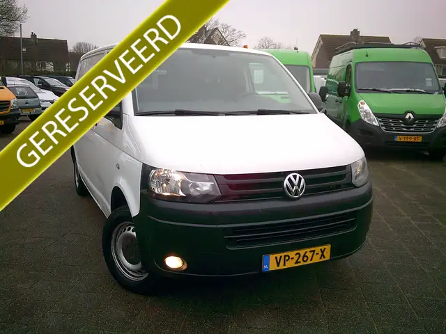 Volkswagen T5 Transporter 2.0 TDI L1H1 T800 Baseline VOORZIEN VAN AIRCO+TREK