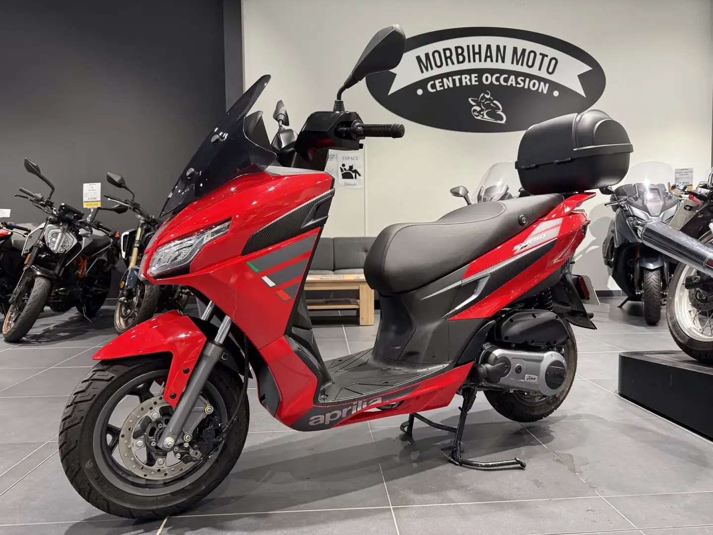 Aprilia SXR 50 Rouge - 1