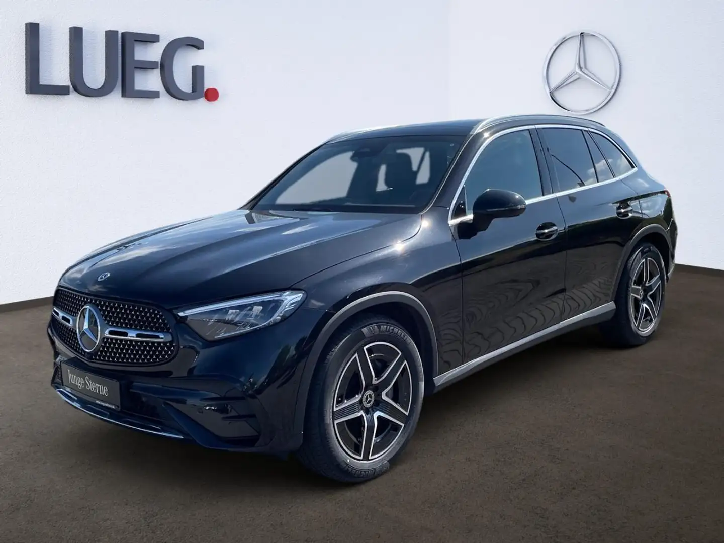 Mercedes-Benz GLC 200 4MATIC AMG-ADVANCED+PANODACH+AHK+KAMERA Schwarz - 2
