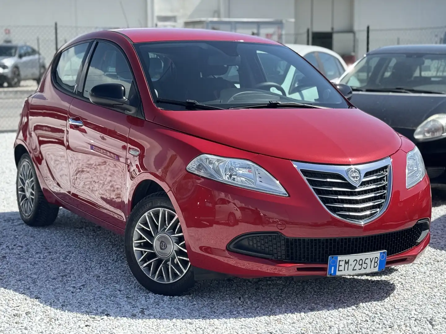 Lancia Ypsilon 1.2 8v Platinum 69cv - 1