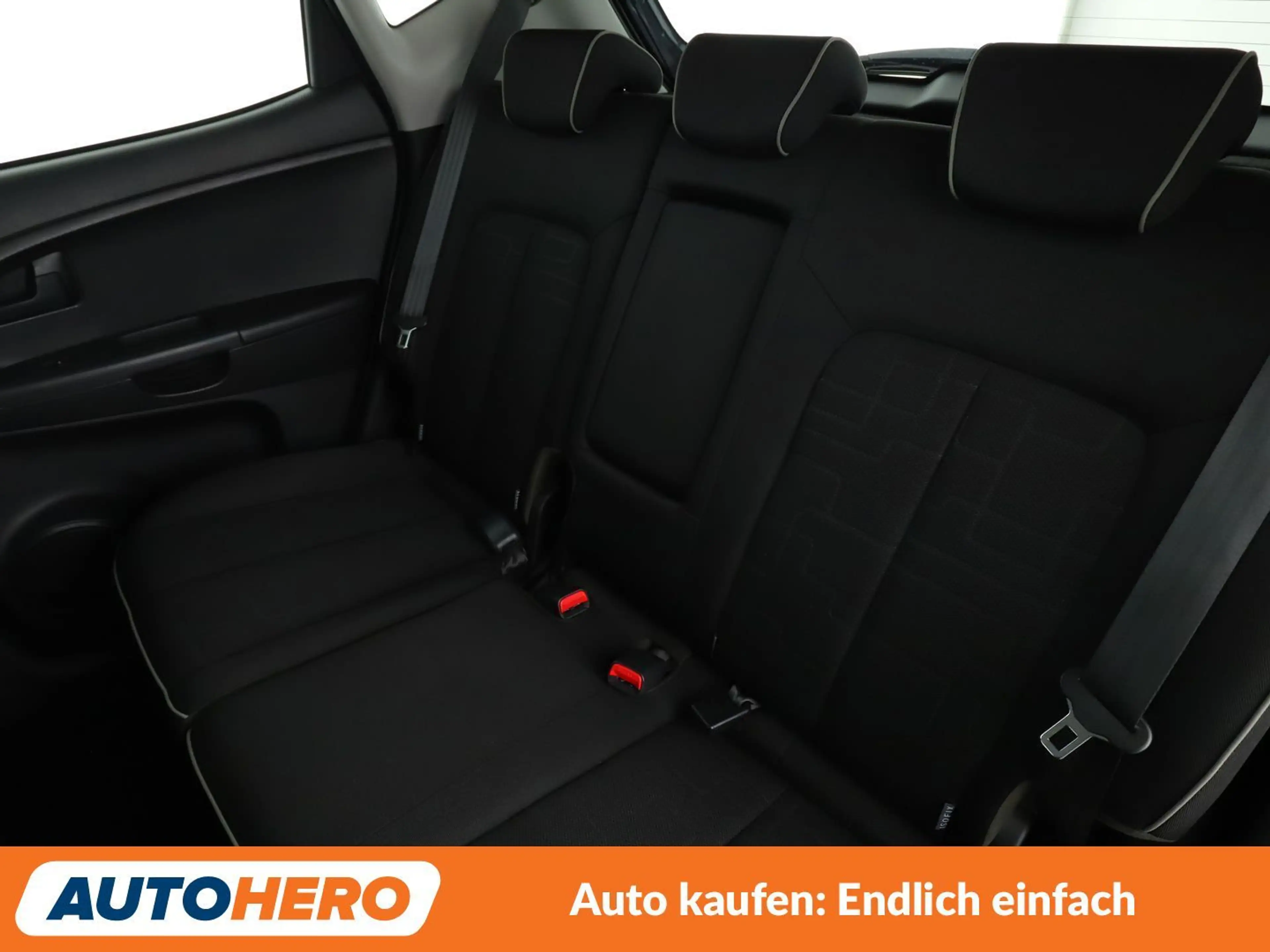 Kia Venga 1.6 Dream Team Aut.*NAVI*CAM*PDC*SHZ*ALU* — photo 14