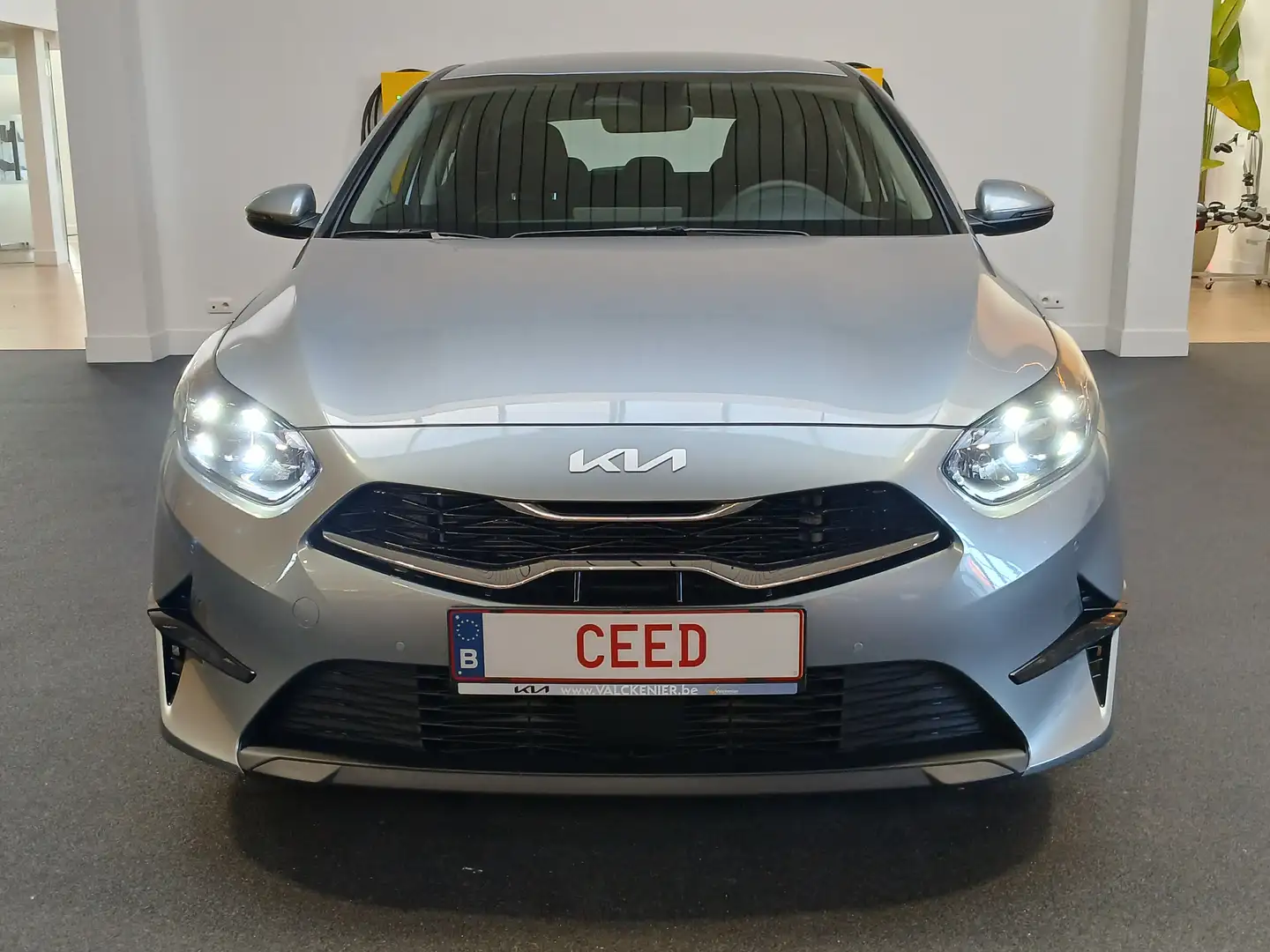 Kia Ceed / cee'd Pulse 1.0 T-GDi 100 MHEV DCT7 Argent - 2