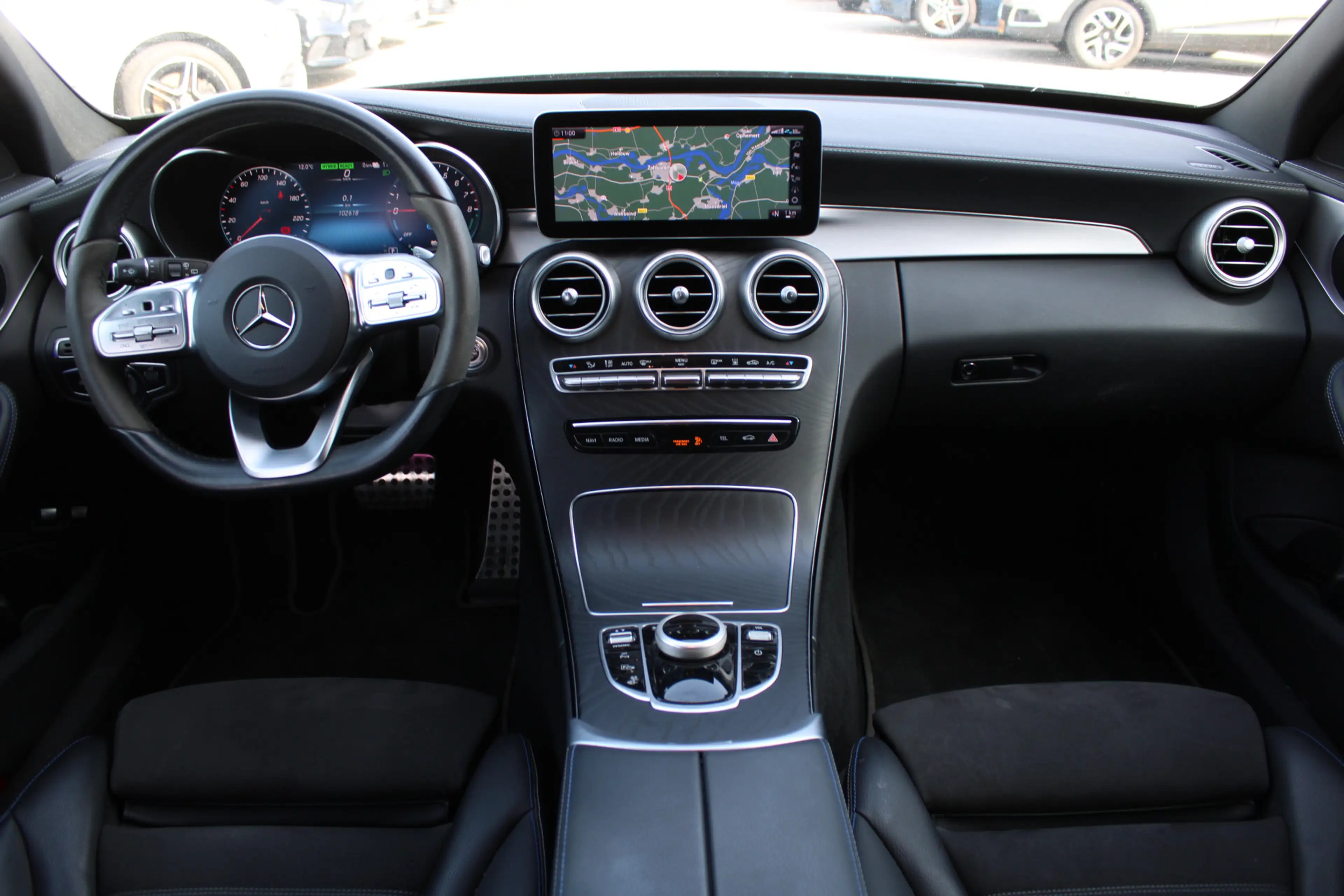 Mercedes-Benz C 300 Estate 300e AUT9 AMG Limited NIGHT PAKKET SFEER VI — photo 2
