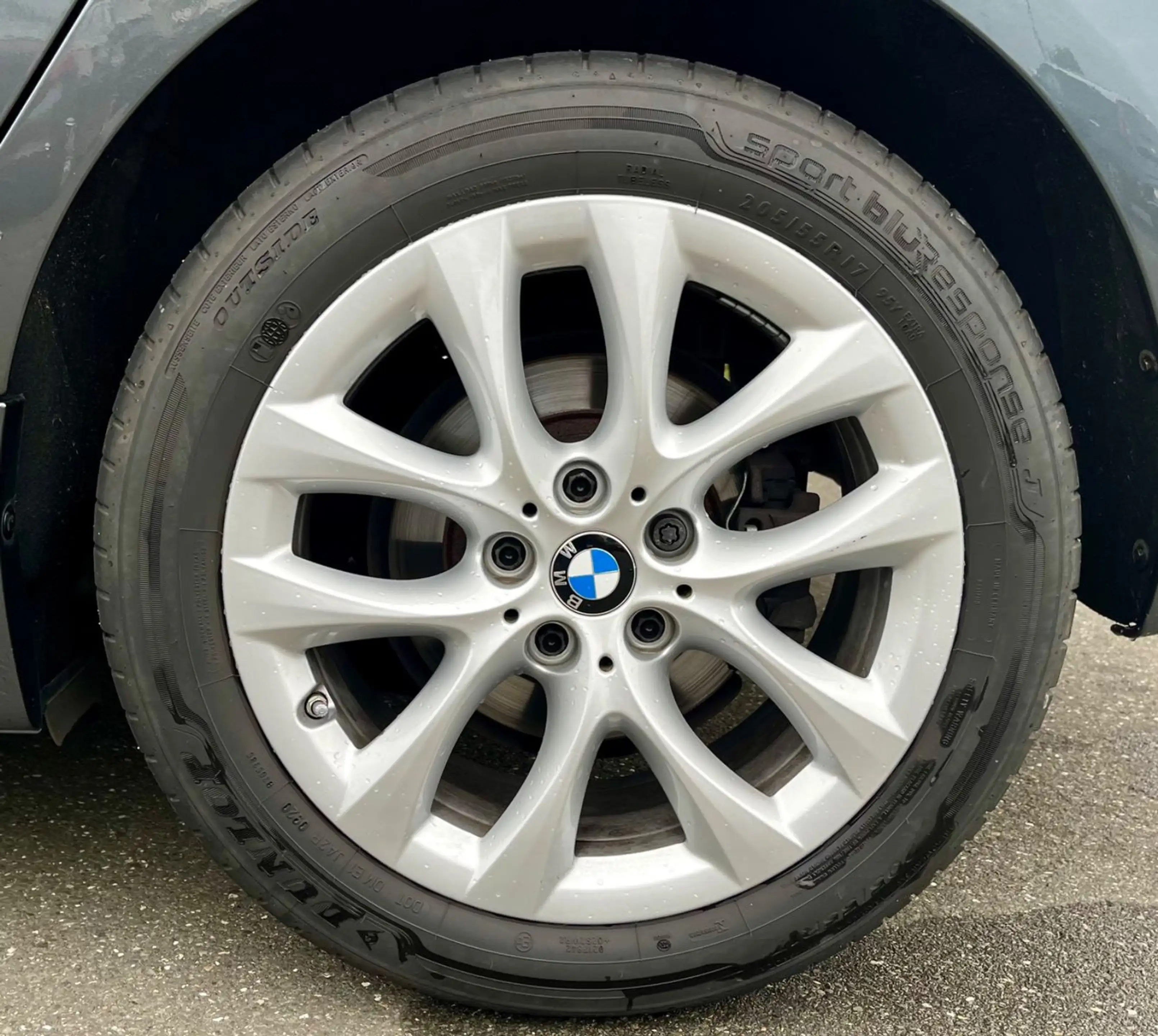 BMW 220 i Active Tourer Sport Line Aut.|Panorama|Navi — photo 13