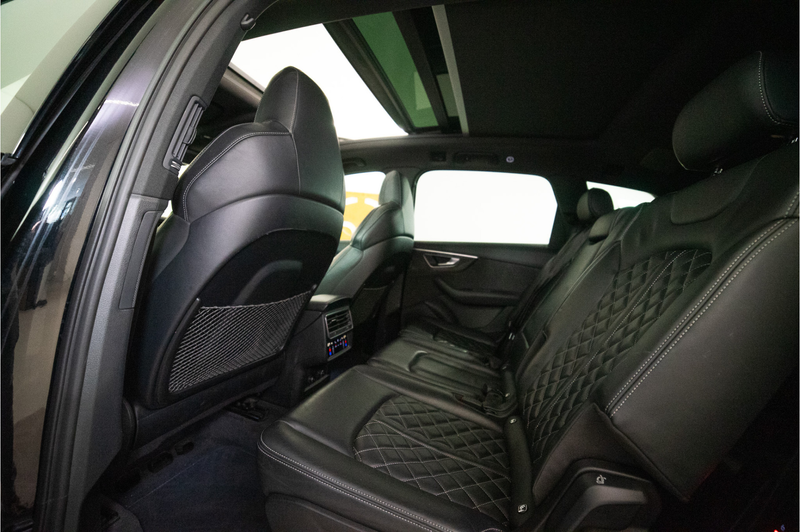 Audi Q7 4.0 TFSI SQ7 quattro 7p. 508PK | Pano | B&O | Carb — photo 29