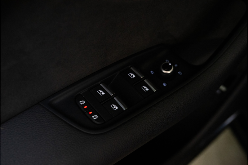 Audi Q7 4.0 TFSI SQ7 quattro 7p. 508PK | Pano | B&O | Carb — photo 32