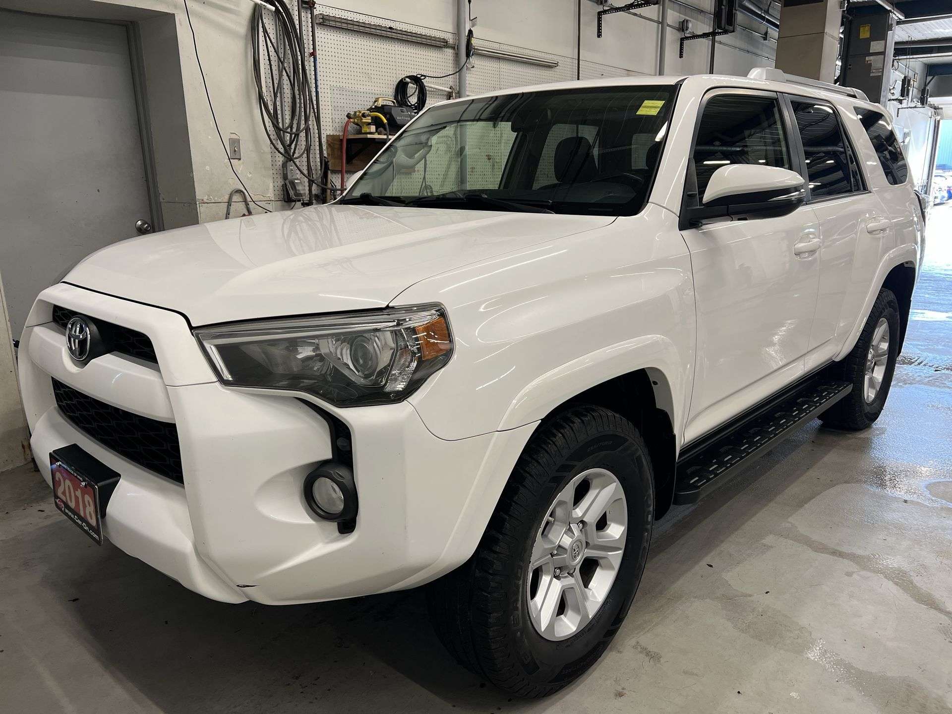 White 2018 Toyota 4Runner SUV / Crossover Four-Wheel Drive Automatic