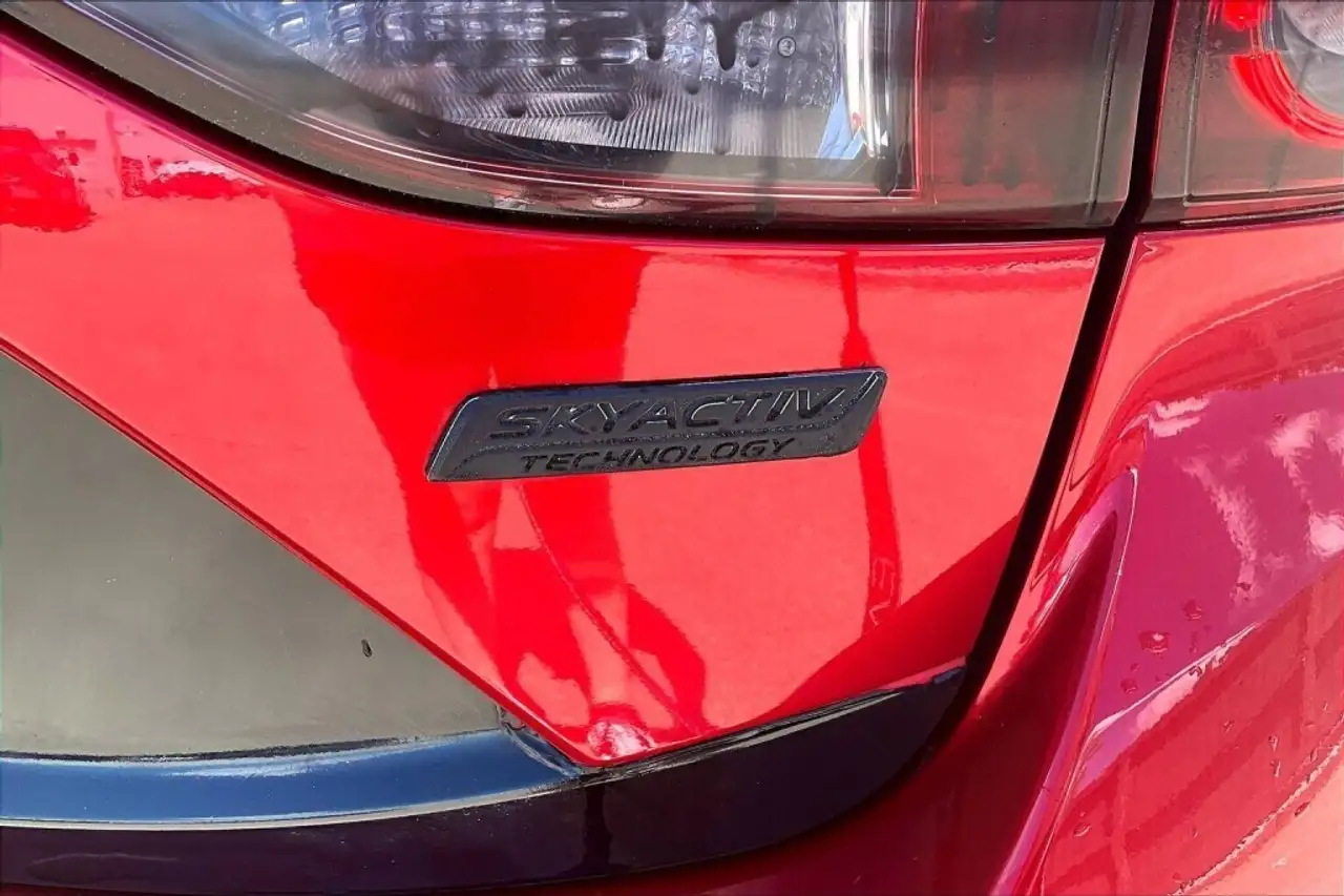 Mazda 3 снимка Mazda 3