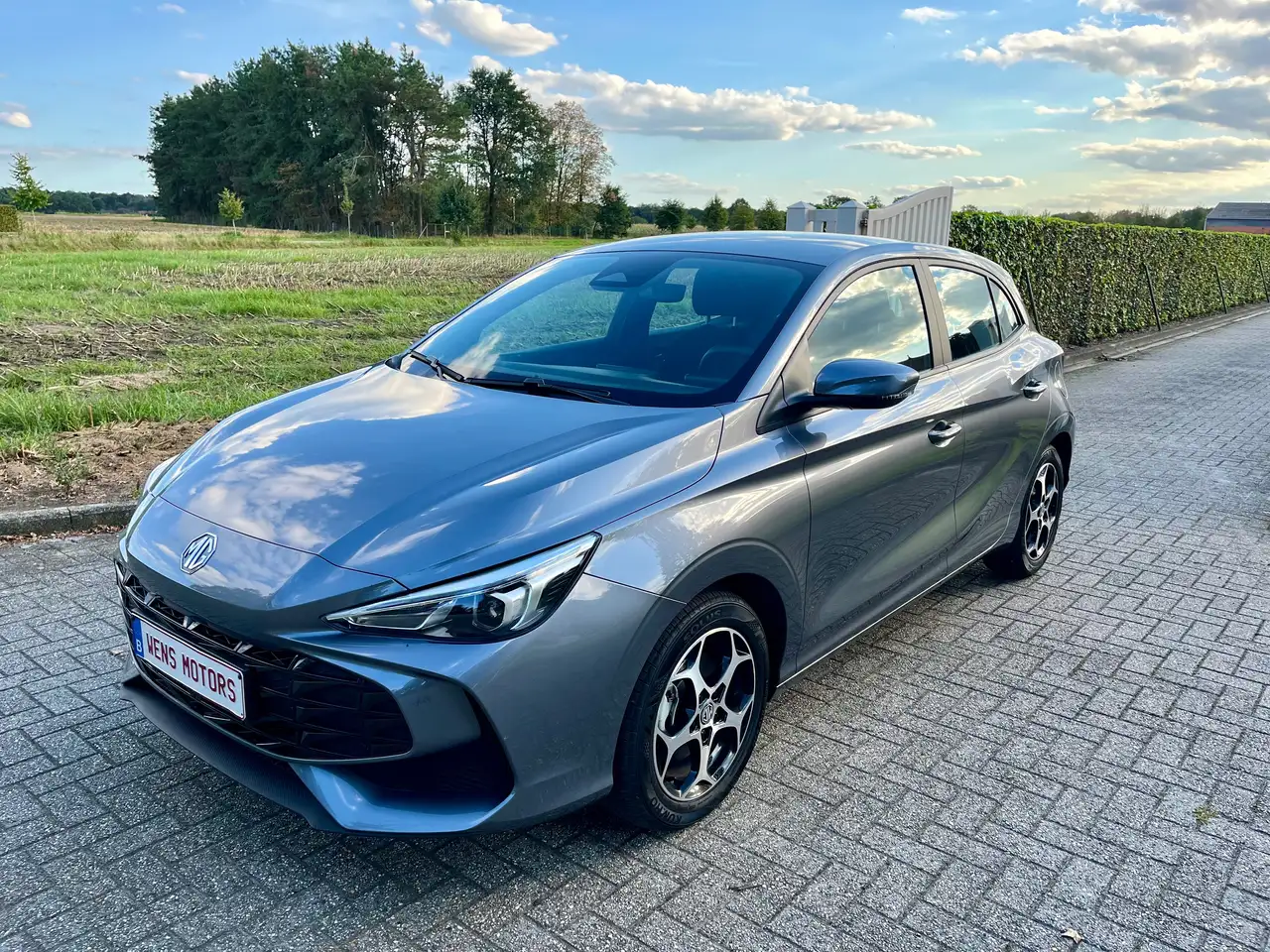 MG MG3 COMFORT 1.5i BENZINE 2025 12000KM FABRIEKSGARANTIE!!