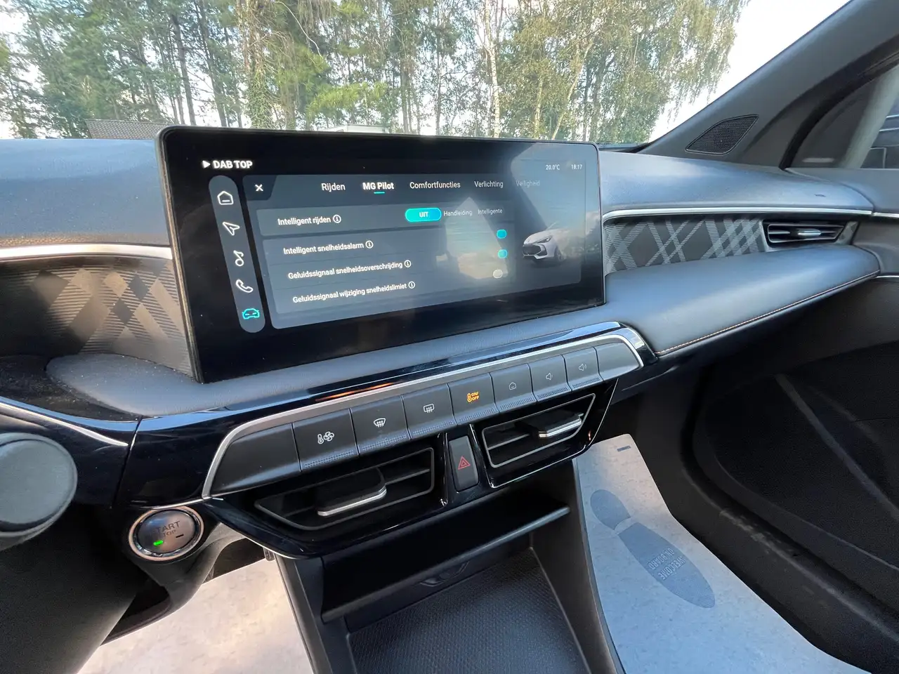 MG MG3 COMFORT 1.5i BENZINE 2025 12000KM FABRIEKSGARANTIE!!, миниатюра 16