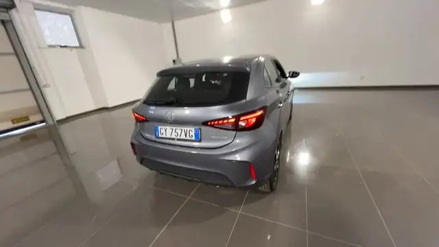 MG MG3 view 4