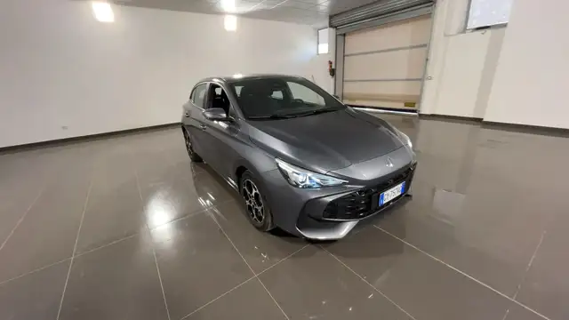MG MG3 view 3
