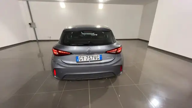 MG MG3 view 5