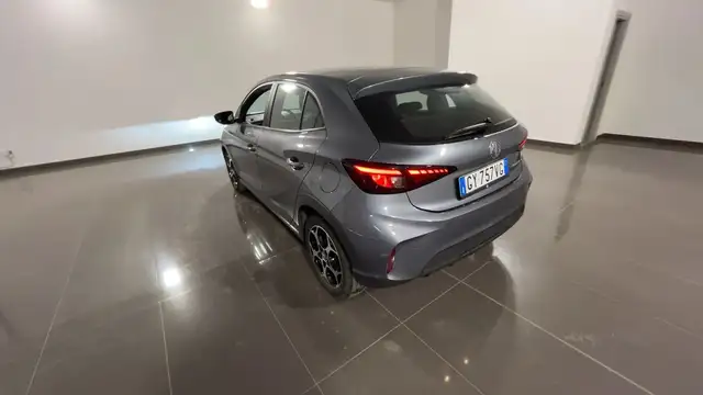 MG MG3 view 6
