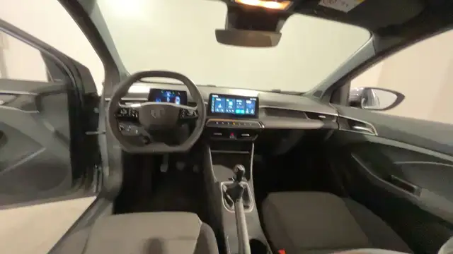 MG MG3 view 10