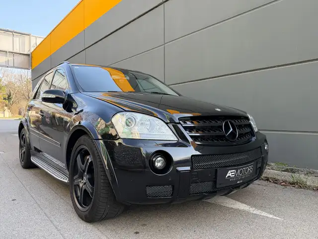 Mercedes-Benz ML 63 AMG *NAVI*RFK*SBD*AIRMATIC*KREDIT*GARANTIE*